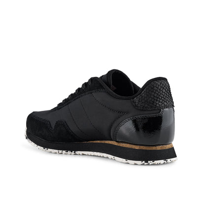 WODEN Nora III Patent Sneakers 020 Black