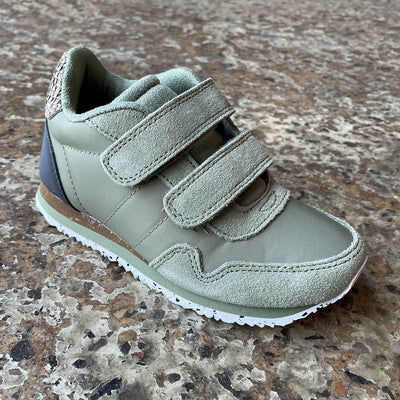 WODEN KIDS Nor Suede Sneakers 306 Dusty Olive